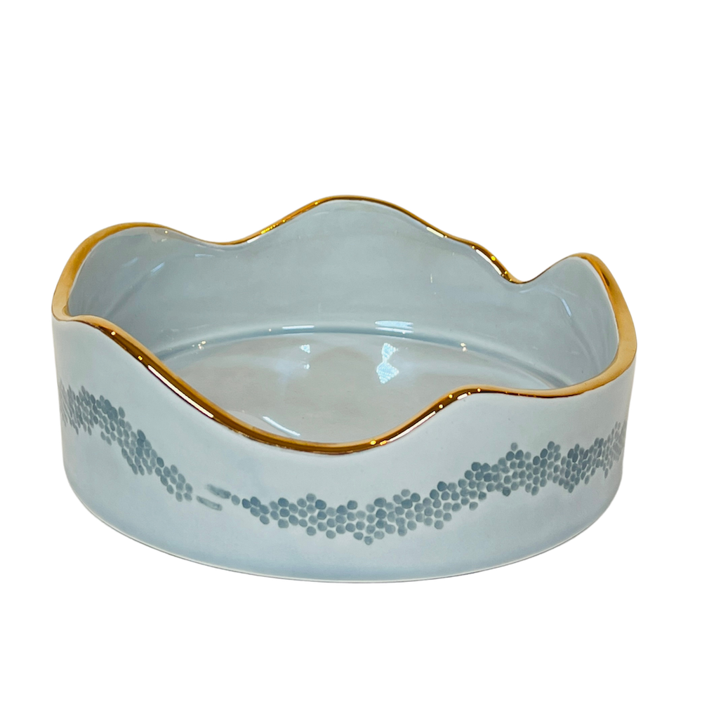 Pearl-Glazed Ceramic Dishes image 3