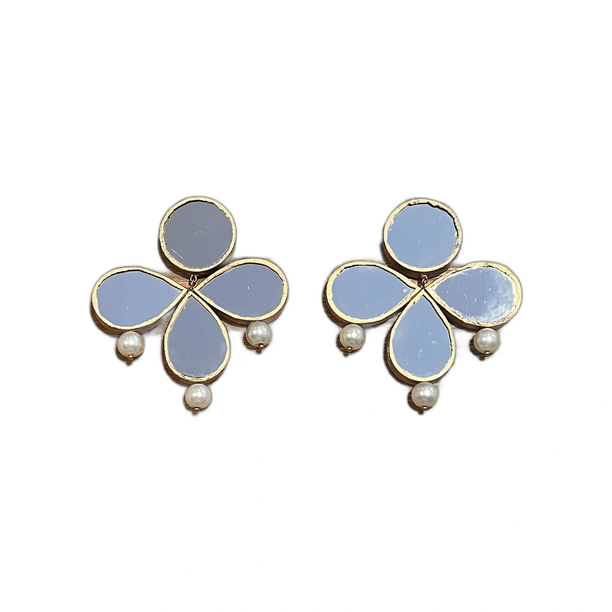 Lily Earring