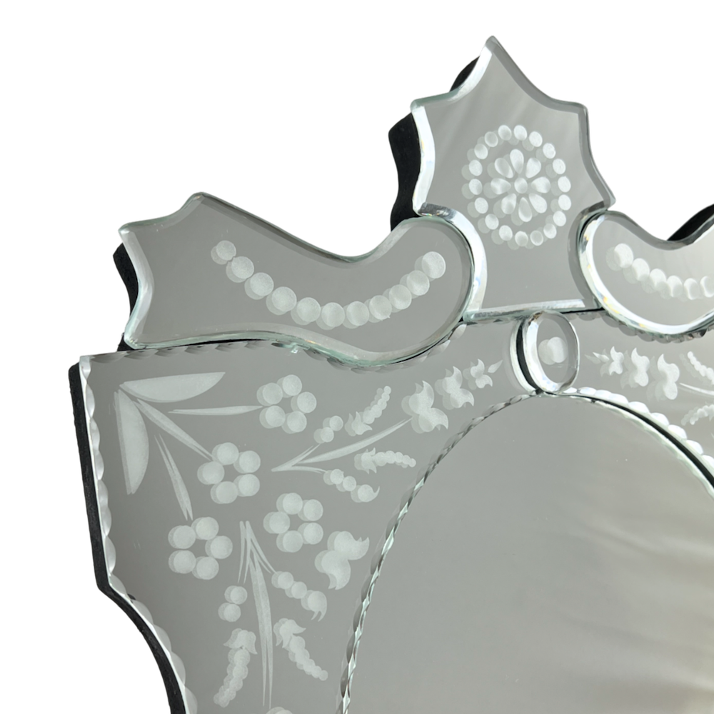 Mirror Sorme image 1