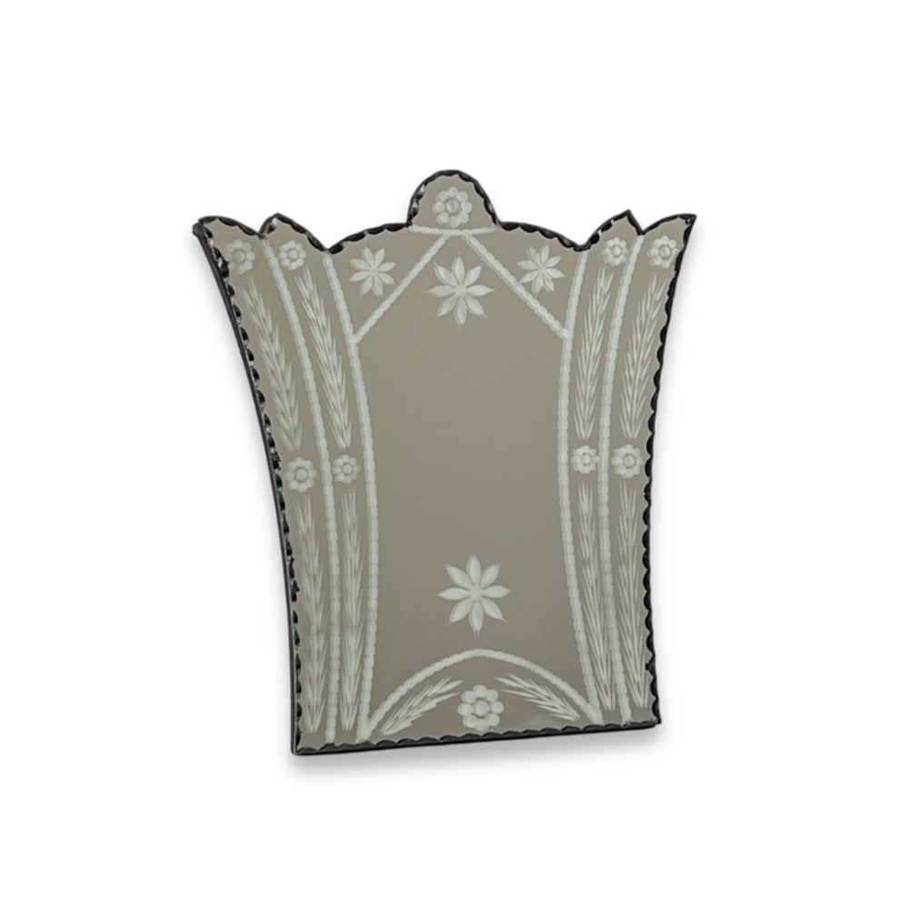 Mirror Noortaj