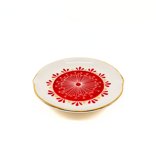 Plate with Red Pattern image 0