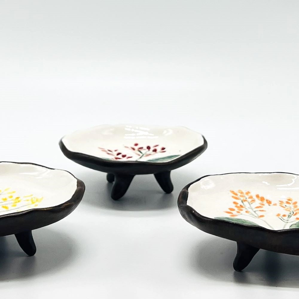 Small Plate With Base (Red) image 3