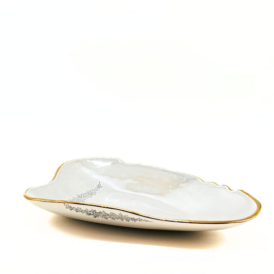 Dot Triangular Dish image 0