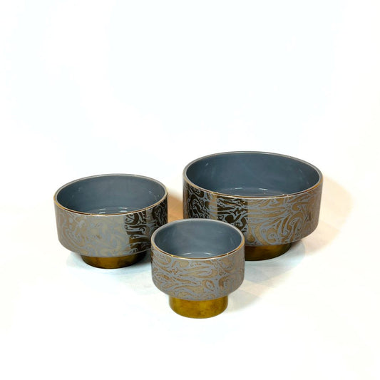 Gray Bowl With Golden Base image 0