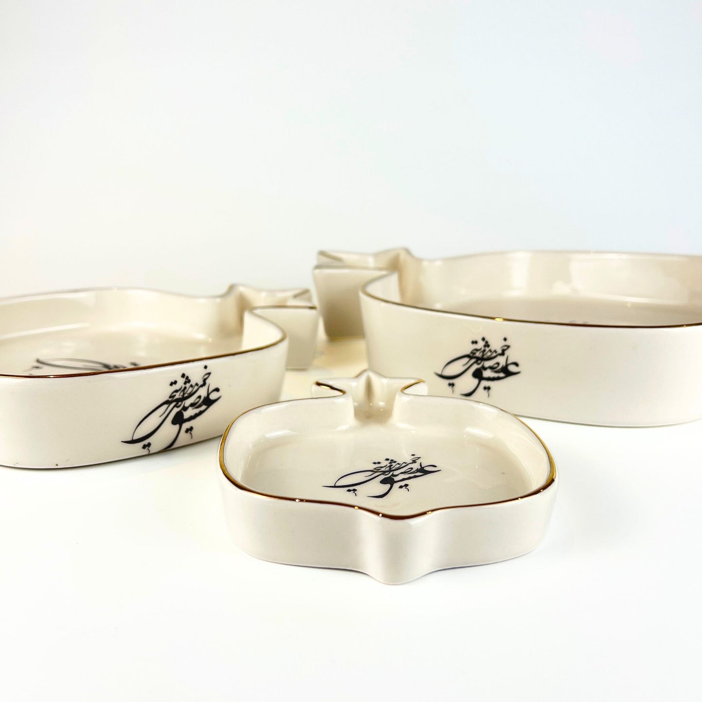 Pomegranate Calligraphy Bowl (Sokhan-e-Eshgh)