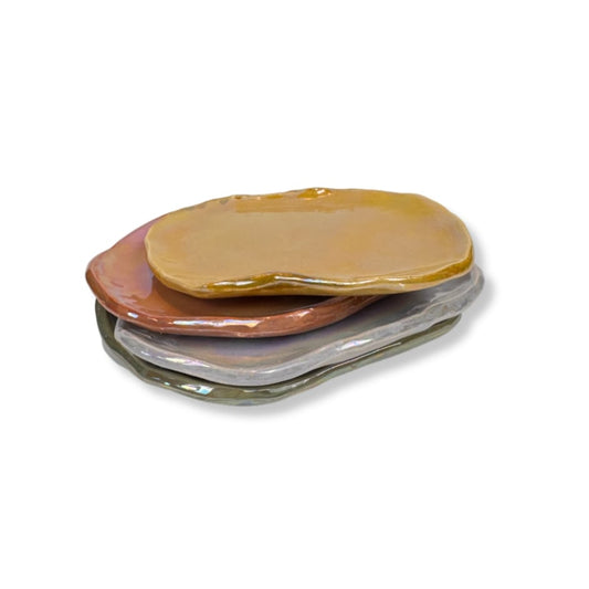 Shiny Organic-Shaped Ceramic Plate (Round)