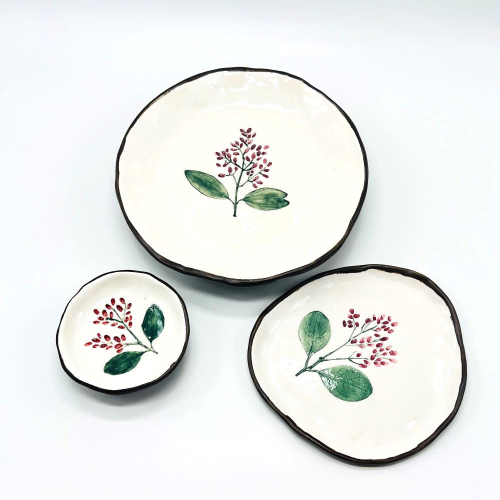 Small Plate With Base (Red) image 2